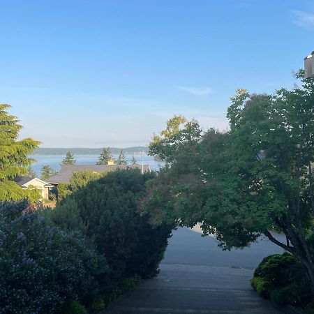 Appartamento Panoramic Ocean View Nanaimo Esterno foto