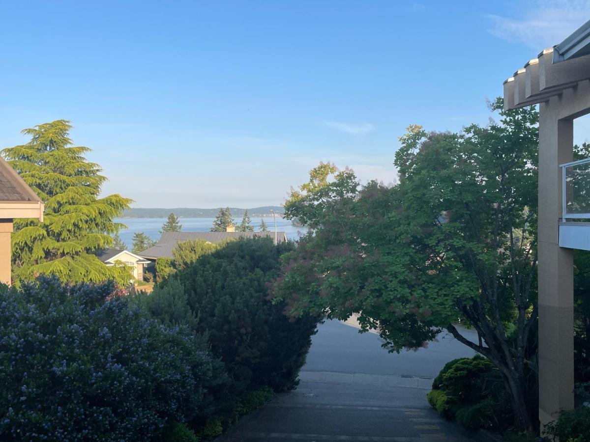 Appartamento Panoramic Ocean View Nanaimo Esterno foto